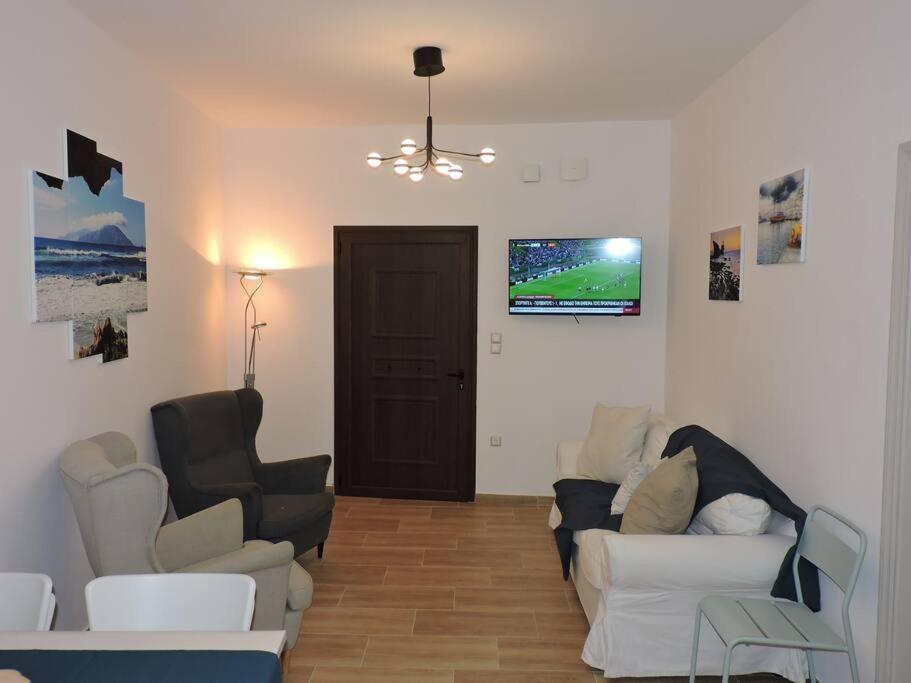 Annissa Appartment Kárpatos Exterior foto
